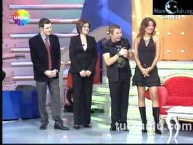 Özlem Yıldız – kışkırtıcı anları – Sabah Yıldızları - Turkunlu üzerinde izle