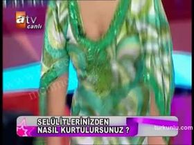 Seray Sever – vurucu anları – Sabahın Körü - Turkunlu üzerinde izle