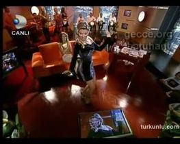 Zeynep Mansur – sıcak anları – Zaga - Turkunlu üzerinde izle