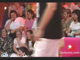 Zeynep Dizdar – seksi videoları – Son Ütücü - Turkunlu üzerinde izle