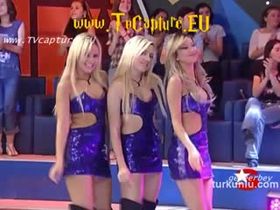 Lerzan Mutlu – seksi videoları – Passaparola - Turkunlu üzerinde izle