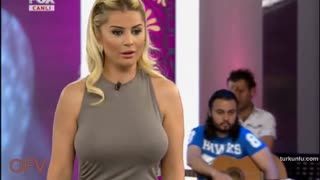 Songül Karlı – ateşli sahnesi – Su Gibi - Turkunlu üzerinde izle