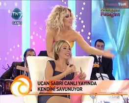 Petek Dinçöz – sıcak anları – Arım Balım Peteğim - Turkunlu üzerinde izle