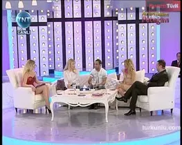Petek Dinçöz – seksi videoları – Arım Balım Peteğim, 2004-04-02