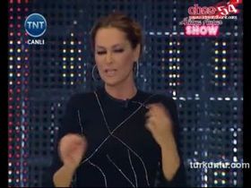 Hülya Avşar – show görüntüleri – Hülya Avşar Show - Turkunlu üzerinde izle