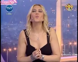 Esra Özmen – seksi videoları – Çarkıfelek - Turkunlu üzerinde izle
