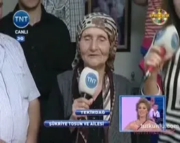 Petek Dinçöz – seksi videoları – Çarkıfelek, 2012-05-07