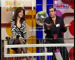Zeynep Mansur – seksi videoları – Tatlım Benim - Turkunlu üzerinde izle