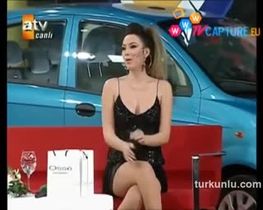Aylin Coşkun – seksi anları – Ya Şundadır Ya Bunda - Turkunlu üzerinde izle