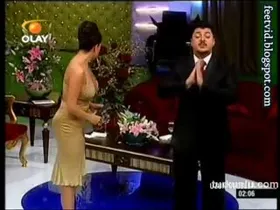 Ebru Yaşar – seksi anları