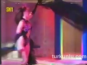 Yasemin Evcim – ateşli sahnesi - Turkunlu üzerinde izle
