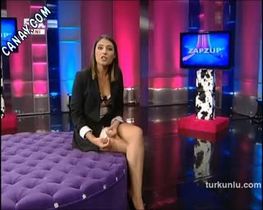 Tuğçe Kurt – kışkırtıcı anları – Zapzup - Turkunlu üzerinde izle
