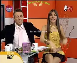 Esra Adelen – ateşli sahnesi - Turkunlu üzerinde izle