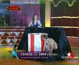 Melda Gür – cesur görüntüleri – Ünlüler Sirki - Turkunlu üzerinde izle