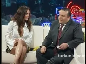 Hande Ataizi – sıcak anları – İki Kere Kiki - Turkunlu üzerinde izle
