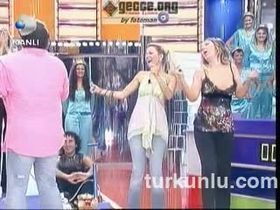 Seda Sayan – vurucu anları – Şansa Dansa - Turkunlu üzerinde izle