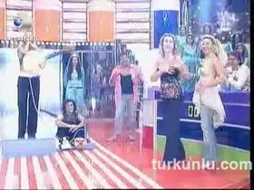Seda Sayan – vurucu anları – Şansa Dansa - Turkunlu üzerinde izle