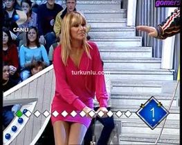 Zeynep Mansur – seksi videoları – Şansa Dansa - Turkunlu üzerinde izle