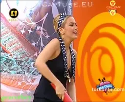Ece Erken – vurucu anları – Aşk Oyunu - Turkunlu üzerinde izle
