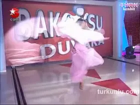 Nuran Sultan – sıcak anları – Bak Şu Duvara, 2009-11-11 - Turkunlu üzerinde izle