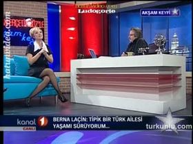 Berna Laçin – vurucu anları – Akşam Keyfi - Turkunlu üzerinde izle