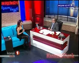 Ebru Yaşar – seksi anları – Akşam Keyfi, 2009-01-05 - Turkunlu üzerinde izle