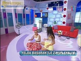 Yelda Başaran – dikkat çekici anları – Ece ile Erkenden - Turkunlu üzerinde izle