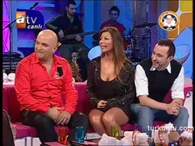 Didem Erol – dans görüntüleri – Maksat Muhabbet - Turkunlu üzerinde izle