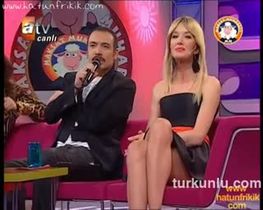 Ece Uzun – seksi videoları – Maksat Muhabbet - Turkunlu üzerinde izle