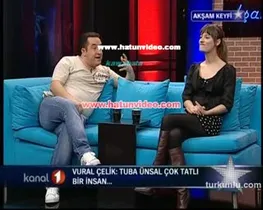 Tuba Ünsal – cesur görüntüleri – Akşam Keyfi - Turkunlu üzerinde izle