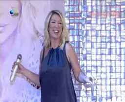 Seda Sayan – seksi videoları – Sabahların Sultanı, 2009-07-05 - Turkunlu üzerinde izle