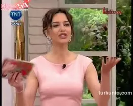 Hande Ataizi – kışkırtıcı anları – Hande Ataizi ile İzdivaç, 2012-05-29 - Turkunlu üzerinde izle