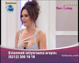 Hande Ataizi – seksi anları – Hande Ataizi ile İzdivaç - Turkunlu üzerinde izle