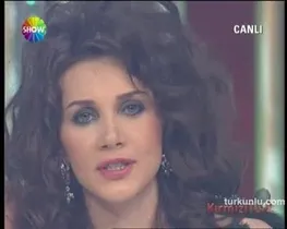 Pınar Altuğ – sıcak anları – Türkiye'nin Yıldızları, 2006-03-21 - Turkunlu üzerinde izle