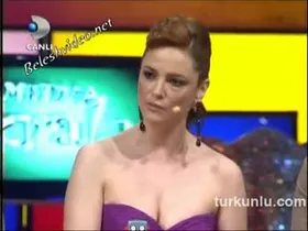 Mine Tugay – seksi anları – Disko Kralı - Turkunlu üzerinde izle