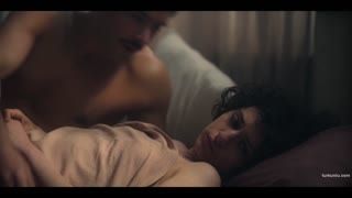 Kulüp – seksi videoları – S1 B6 - Turkunlu üzerinde izle