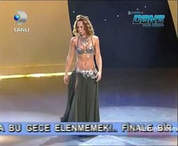 Asena – dans görüntüleri – Dans Eder Misin, 2006-09-25 - Turkunlu üzerinde izle