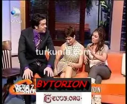 Okan Bayülgen – show görüntüleri – Beyaz Show