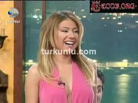 Seniha Kanatlı – show görüntüleri – Beyaz Show - Turkunlu üzerinde izle