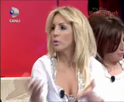Zeynep Dizdar – show görüntüleri – Beyaz Show, 2008-06-14