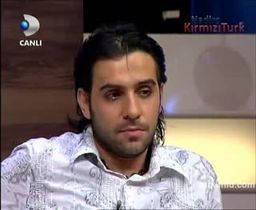 Okan Bayülgen – show görüntüleri – Beyaz Show, 2007-01-18 - Turkunlu üzerinde izle