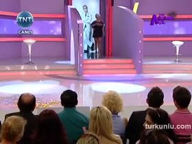 Elif Güvendik – ateşli sahnesi – Açıl Susam Açıl, 2011-06-22 - Turkunlu üzerinde izle