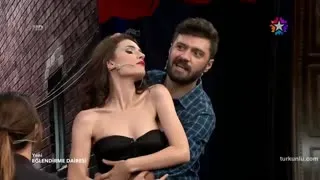 Ayşe Melike Çerçi – ateşli sahnesi – Eğlendirme Dairesi - Turkunlu üzerinde izle