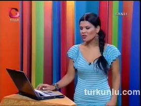 Binnur Uzuner – seksi videoları – Gönül Bahçesi - Turkunlu üzerinde izle
