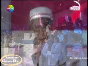 – seksi anları – Güzel ve Dahi - Turkunlu üzerinde izle