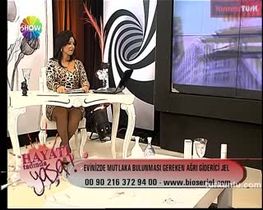 Alev Evliyaoğlu – cesur görüntüleri – Hayatı Tadında Yaşa, 2011-01-09 - Turkunlu üzerinde izle