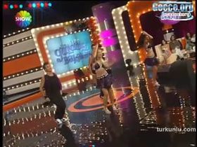  – ateşli sahnesi – Güldür Bakalım - Turkunlu üzerinde izle