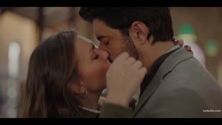 Enfes Bir Akşam – dikkat çekici anları – S1 B5 - Turkunlu üzerinde izle