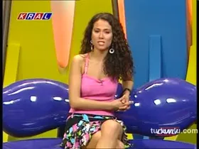Zuhal Topal – seksi anları - Turkunlu üzerinde izle