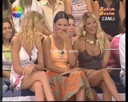 Esra Balamir – dikkat çekici anları – Aşkım Benim - Turkunlu üzerinde izle
